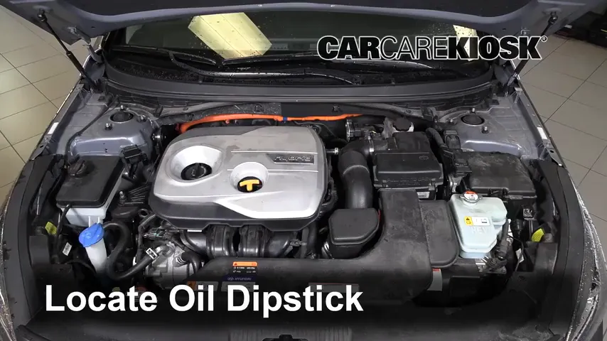 2018 Hyundai Sonata Hybrid Limited 2.0L 4 Cyl. Oil Check Oil Level